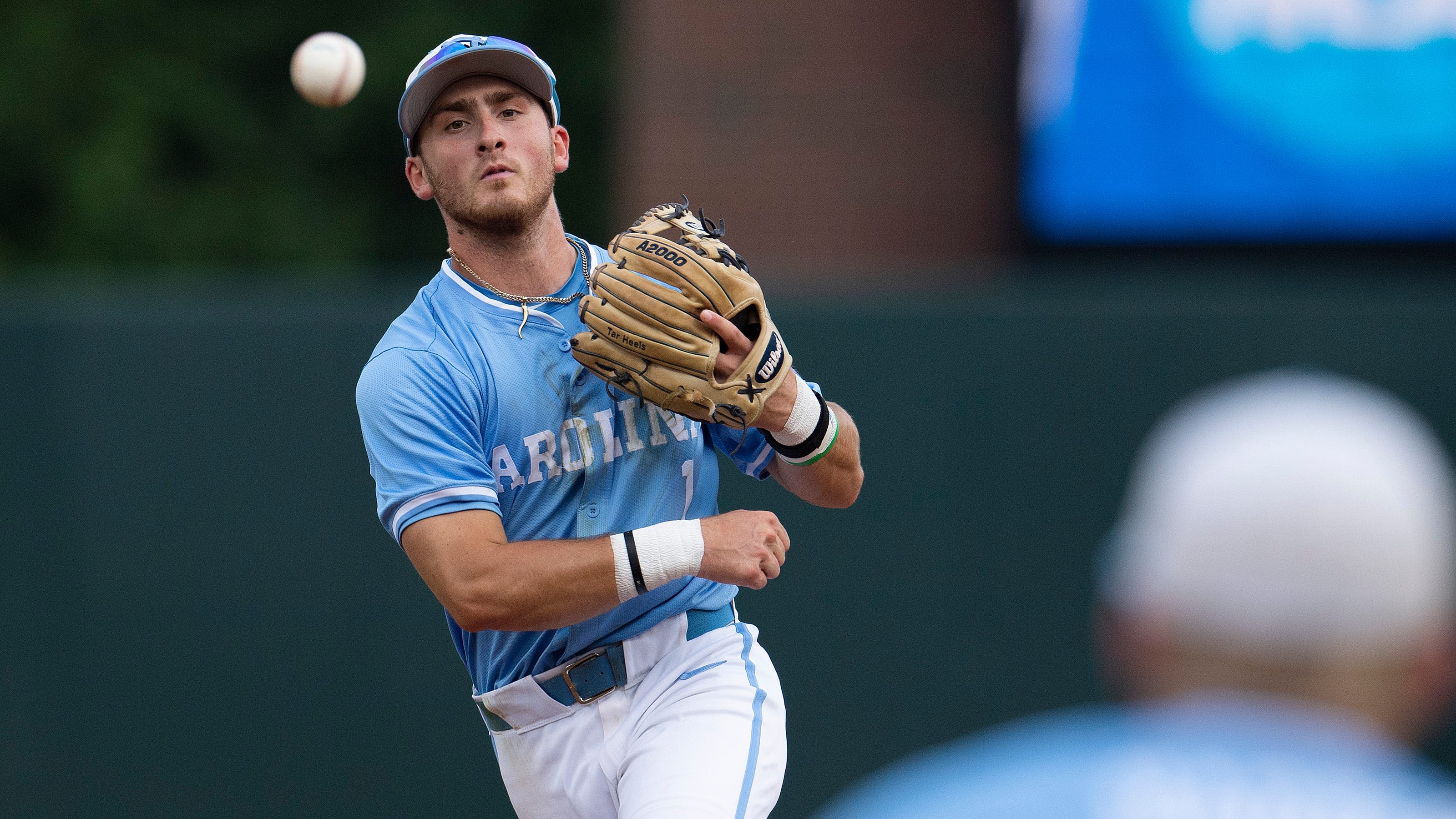 UNC baseball vs West Virginia score, updates, highlights from Chapel Hill Super Regional