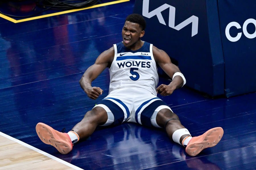 Timberwolves take 2-0 lead on Nuggets, 'smell blood in water'