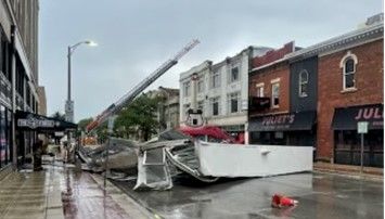 Thousands without power after storm leaves behind path of damage in Joliet