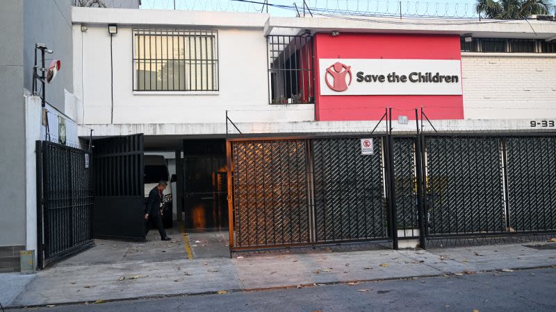 Guatemalan prosecutors raid Save the Children’s offices over migrant children complaint | CNN