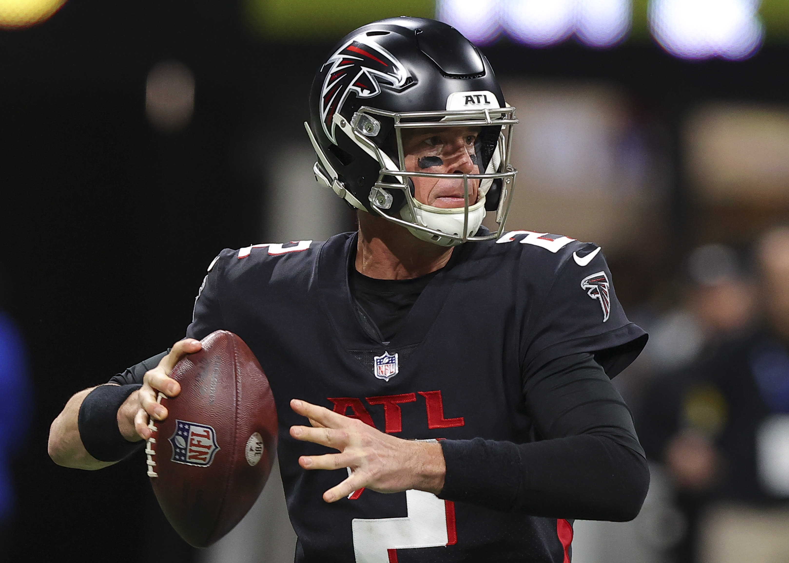 Atlanta Falcons Shock Matt Ryan With Ultimate Team Honor