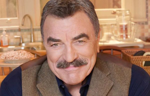 'Blue Bloods' Star Tom Selleck Is Almost Unrecognizable With Big Change to Facial Hair