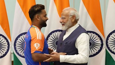 Rishabh Pant and PM Narendra Modi reminisce about phone call after former's car accident: 'Your mother was confident...'