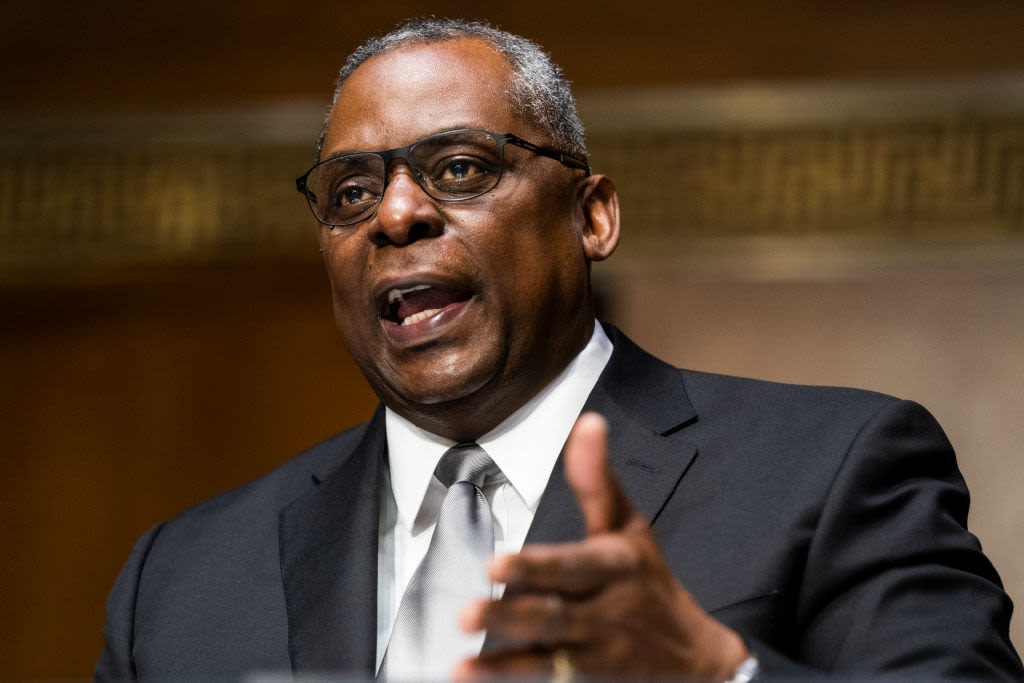 Defense Secretary Lloyd Austin Resumes Duties Post-Medical Procedure