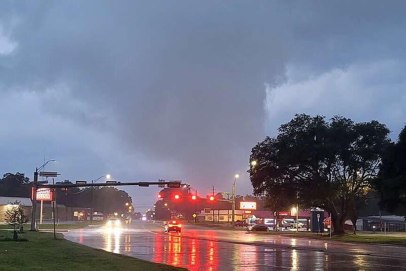 Tornado siren upgrades are underway in Texarkana but should not be residents’ only alert | Texarkana Gazette