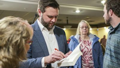 "Hillbilly Elegy": cómo el libro de memorias de JD Vance, el candidato a vicepresidente de Trump, se convirtió en un fenómeno en EE.UU.