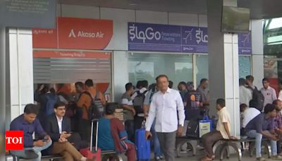 Microsoft tech glitch: Flight operations affected at Chennai airport due to server outage | Chennai News - Times of India