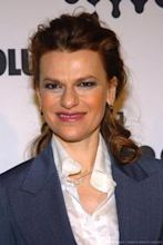 Sandra Bernhard