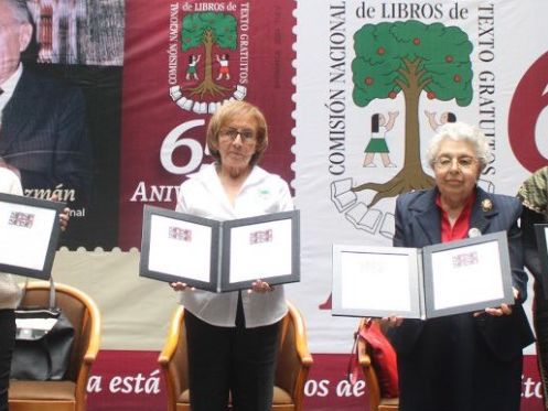 Conaliteg celebra 65 años con emisión de estampilla en honor a Martín Luis Guzmán • Once Noticias