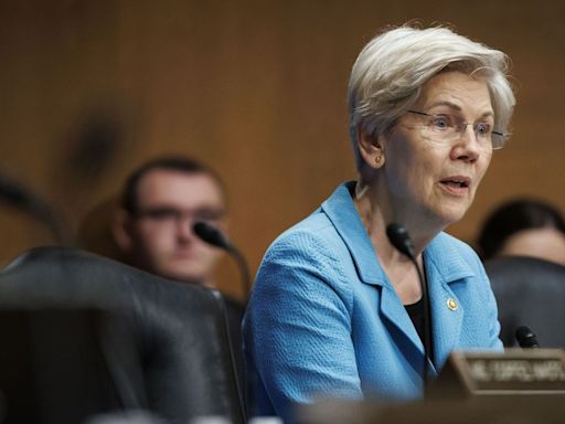 Elizabeth Warren Signals Support for Harris if Biden Drops Out