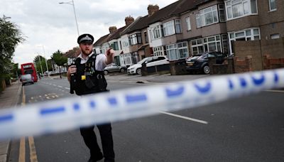 Niño de 14 años murió por el ataque con espada en Londres