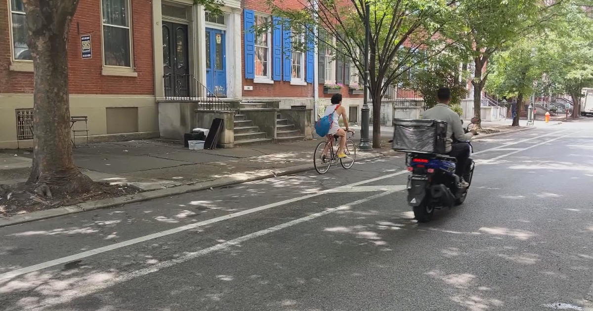 Philadelphia cyclist advocates say concrete barriers would prevent deaths on Spruce Street