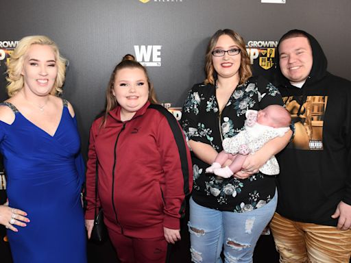 Fans react to Mama June's daughter Lauryn 'Pumpkin' Efird's shocking marria