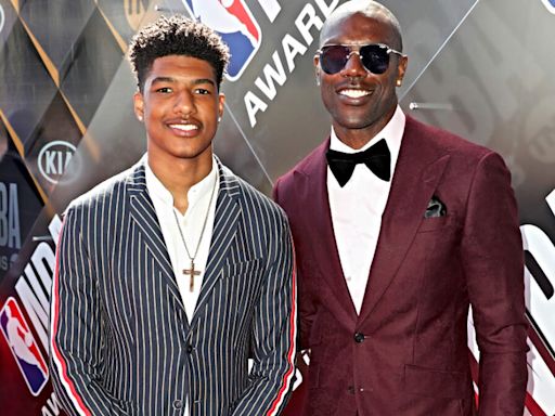 Terrell Owens' Son Signed With One of His Former Teams | FOX Sports Radio
