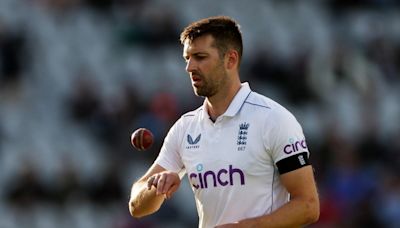 England pacer Mark Wood told not to lift kids up after elbow fracture