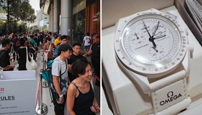 Fans queue for 15 hours to snag $430 Snoopy-themed MoonSwatch at Ion Orchard