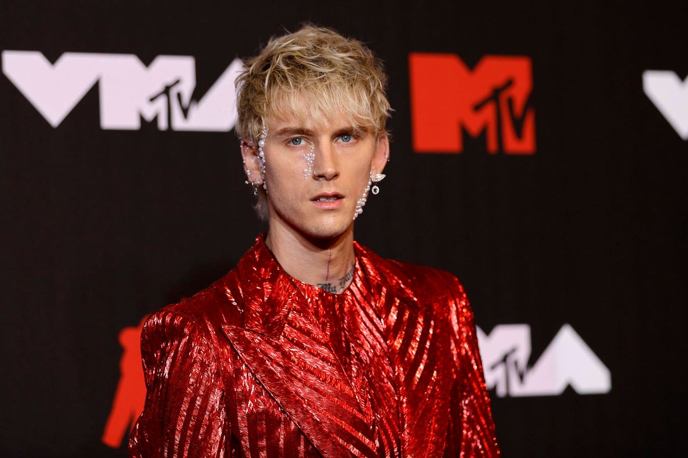 Machine Gun Kelly Charts His First Hit In The Country World