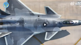 殲-16被F-16V標定後 共軍釋出殲-20匿蹤戰機影片 - 政治