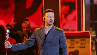 Justin Timberlake's license suspended at DWI hearing, pleads not guilty