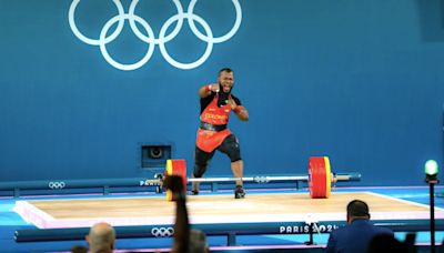 ¿Por qué le dicen Gokú a Yeison López, medalla de plata en halterofilia para Colombia en París?