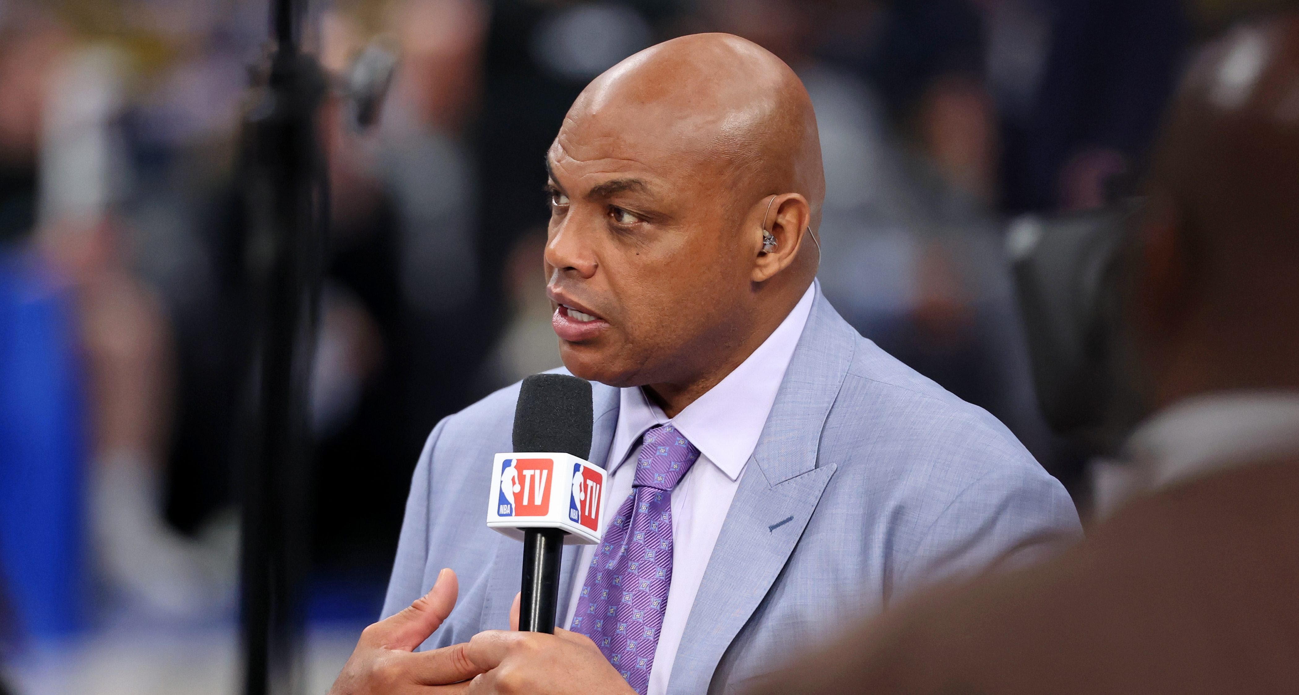 Charles Barkley changed his mind, again. What will he do at TNT Sports without the NBA?