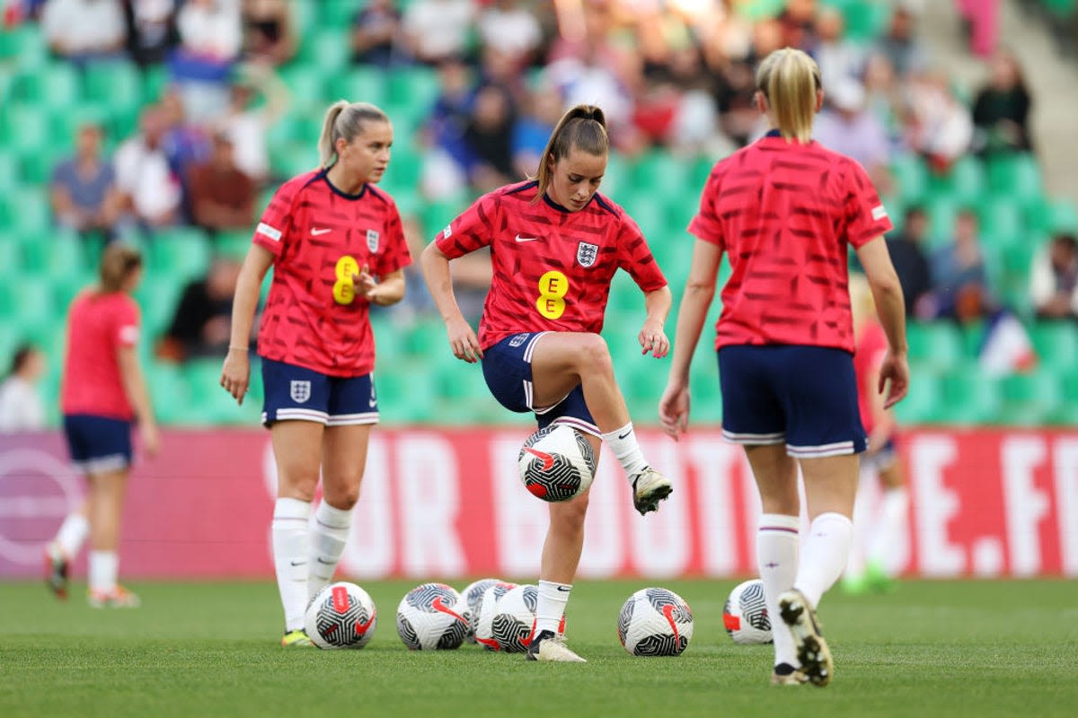 France vs England LIVE: Lionesses latest score and goal updates from vital Euro 2025 qualifier