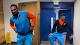 ...': Yuvraj Singh-Led Retired India Stars Hilariously Impersonate Vicky Kaushal’s Steps After WCL Final; Video