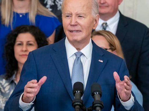 Un legislador republicano propone juicio político contra Biden por freno de armas a Israel