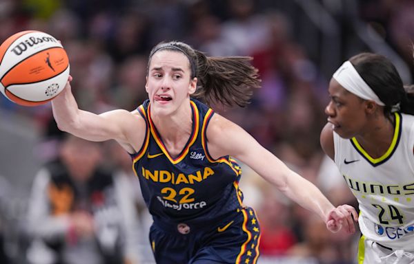 Caitlin Clark breaks WNBA rookie scoring record, Fever star now at 761 points