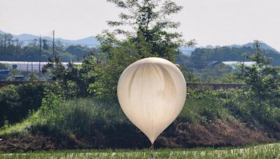 South Korea plans to nullify peace deal to punish North Korea over balloons carrying manure, trash