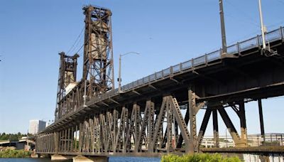 Freight train derails, closing historic bridge in Portland, Oregon