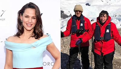 Jennifer Garner Reveals She Once Gifted Her Parents a Cruise to Antarctica: 'Merry Christmas'