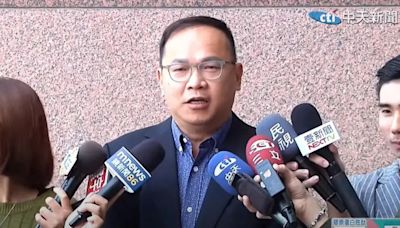 王義川自爆監控「小草」遭疑侵犯個資 李明璇：他說出DPP不能說的祕密