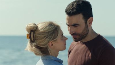 ‘All of You’ Review: Imogen Poots and Brett Goldstein Try to Defy a Future in which Soulmates Are Real