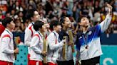 JO 2024: ce selfie entre athlètes de la Corée du Nord et du Sud sur le même podium affole les réseaux sociaux