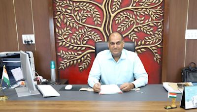 Srinivas R. Reddy assumes charge as Head of Forest Force