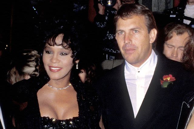 Kevin Costner refused to shorten his eulogy at Whitney Houston's funeral: 'They can get over that'