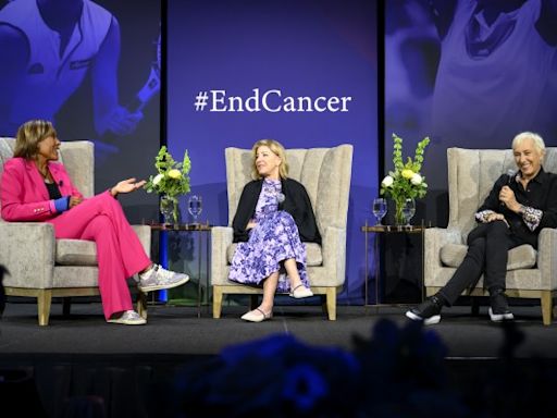 Tennis greats Chris Evert and Martina Navratilova honored at A Conversation With a Living Legend®