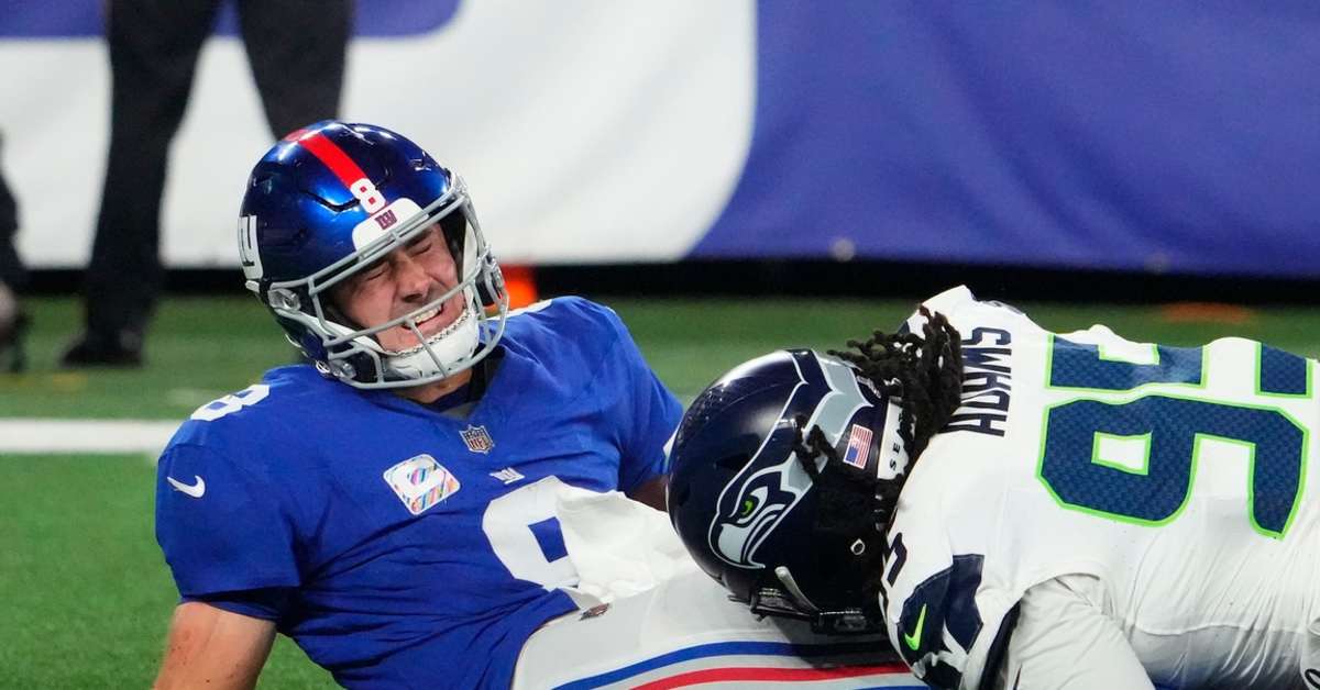 NFL QBs Ranked: Any Argument On Giants' Daniel Jones at 32?