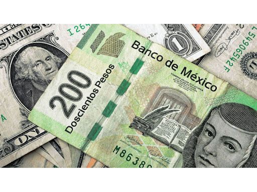 Peso se depreció 1.1%