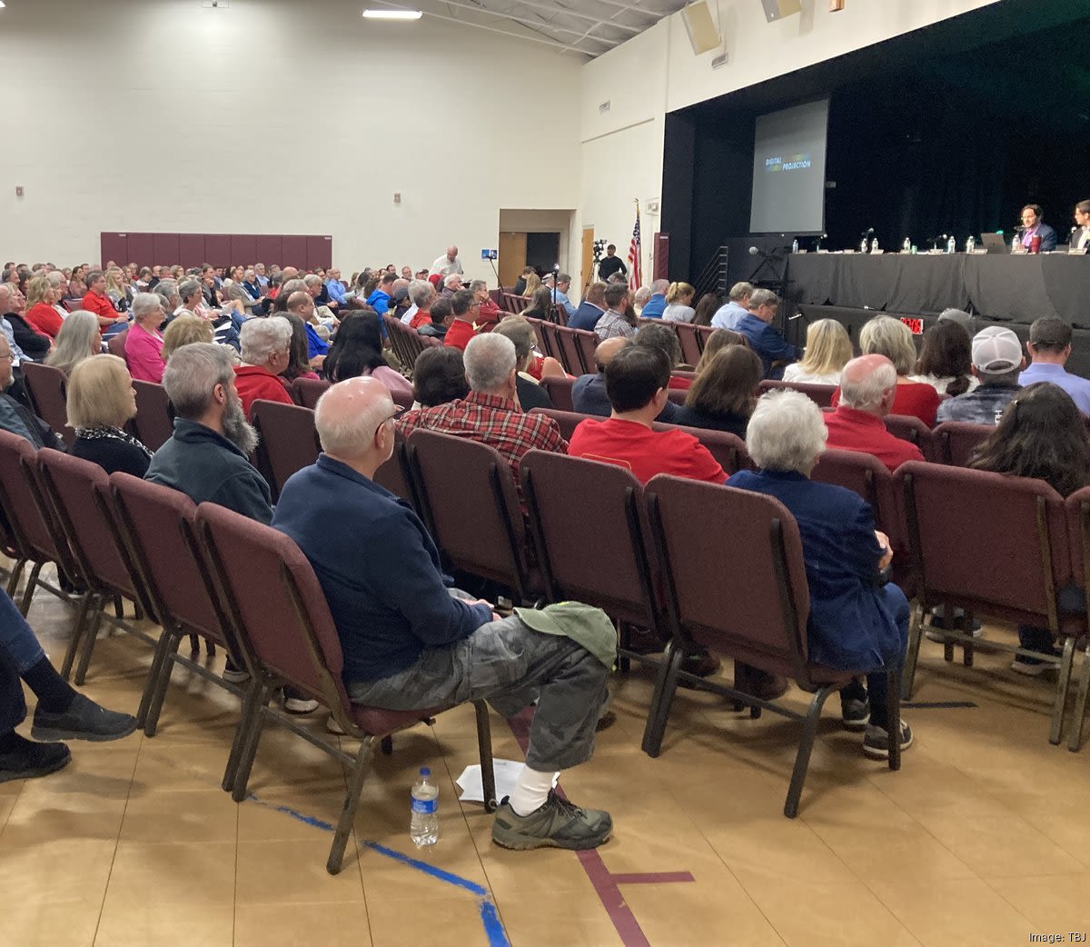 Entire staff of the Town of Summerfield resigns in protest of "unfair treatment" of town's manager, staff and elected officials - Triad Business Journal