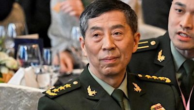 El régimen de Xi Jinping expulsó del Partido Comunista Chino al ex ministro de Defensa Li Shangfu y lo juzgará por corrupción