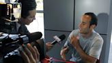 Landon Donovan recibe fuertes burlas por su corte de cabello durante transmisión de la Eurocopa - El Diario NY