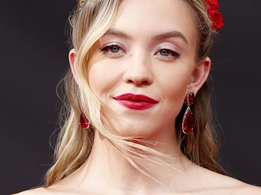 Sydney Sweeney y Amanda Seyfried protagonizarán 'The Housemaid' del director Pau Feig