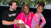 Serena Williams presentó a su bebé y mostró la emoción de su hija mayor al conocerla: “Bienvenida, Adira”