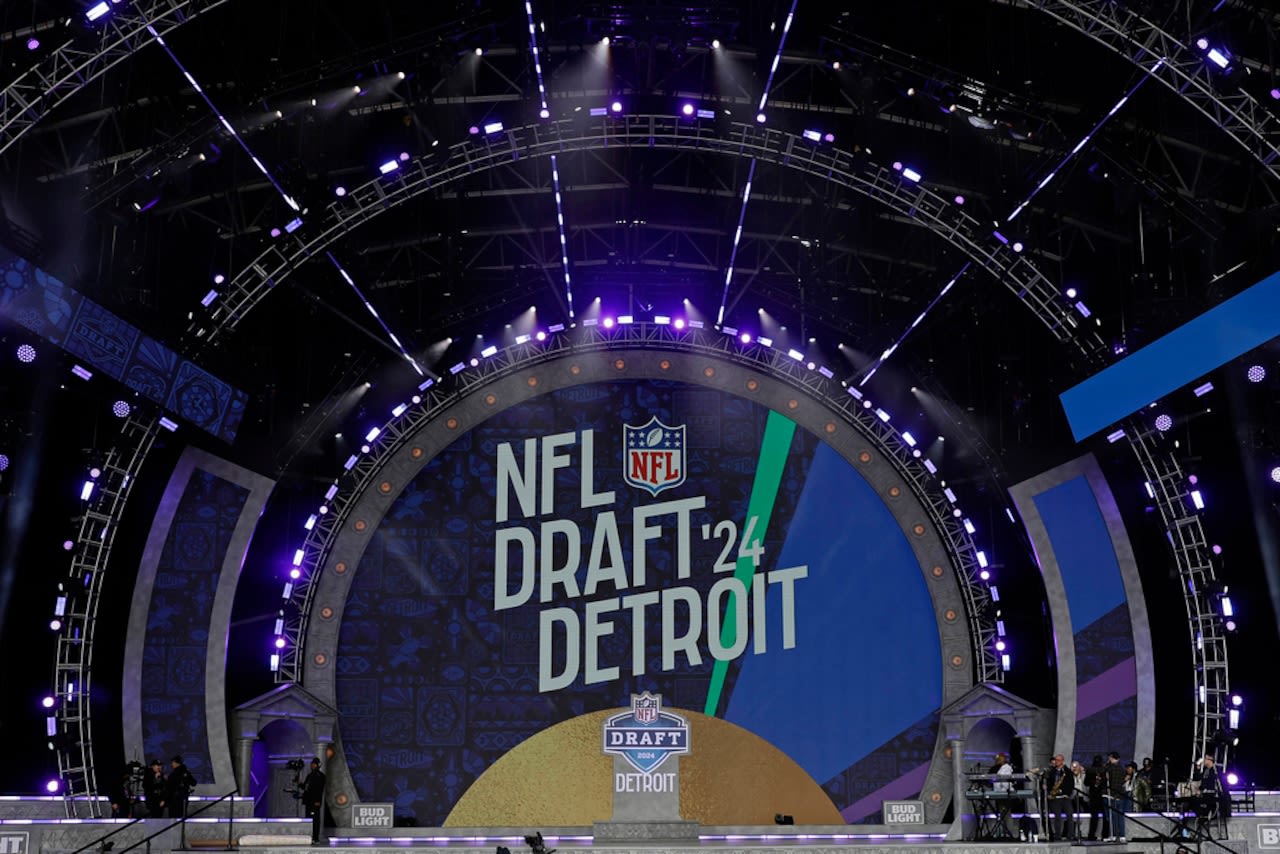 2024 NFL draft first round recap: Lions trade up to grab CB; J.J. McCarthy goes top-10