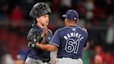 Cash takes blame after Rays lose track of mound visits and are forced to change pitchers in 9th