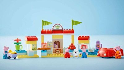 Lego Finally Releases Peppa Pig Duplos For Parents To Step On