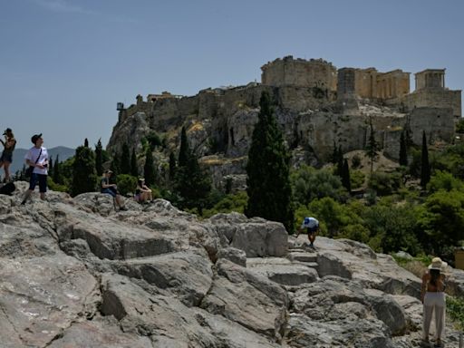 Athens Acropolis introduces private visits for 5,000 euros