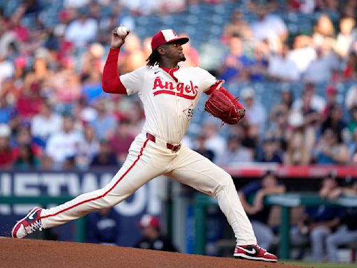 Soriano leads the Los Angeles Angels' strong mound effort in a 2-1 victory over the Seattle Mariners